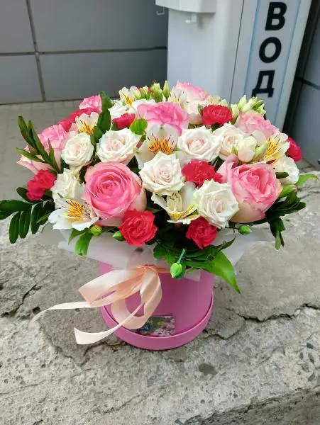 Шляпная коробка "Восторг"