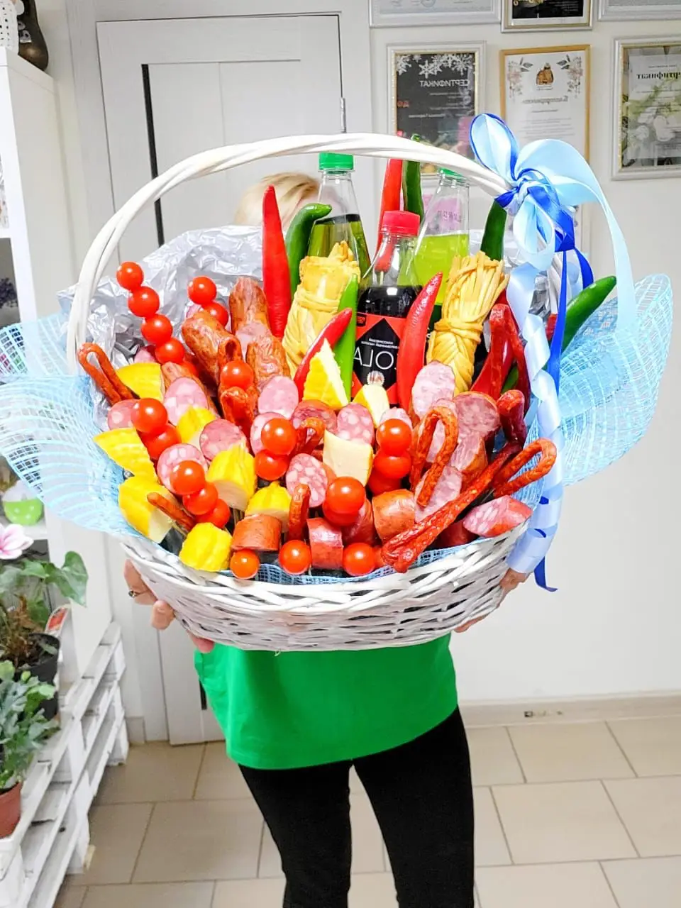 Колбасная корзина  № 4